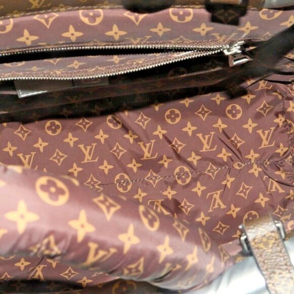 Louis Vuitton Econyl Onthego GM Pillow Silver Bag Puffer Giant Flower Monogram - Picture 6 of 14